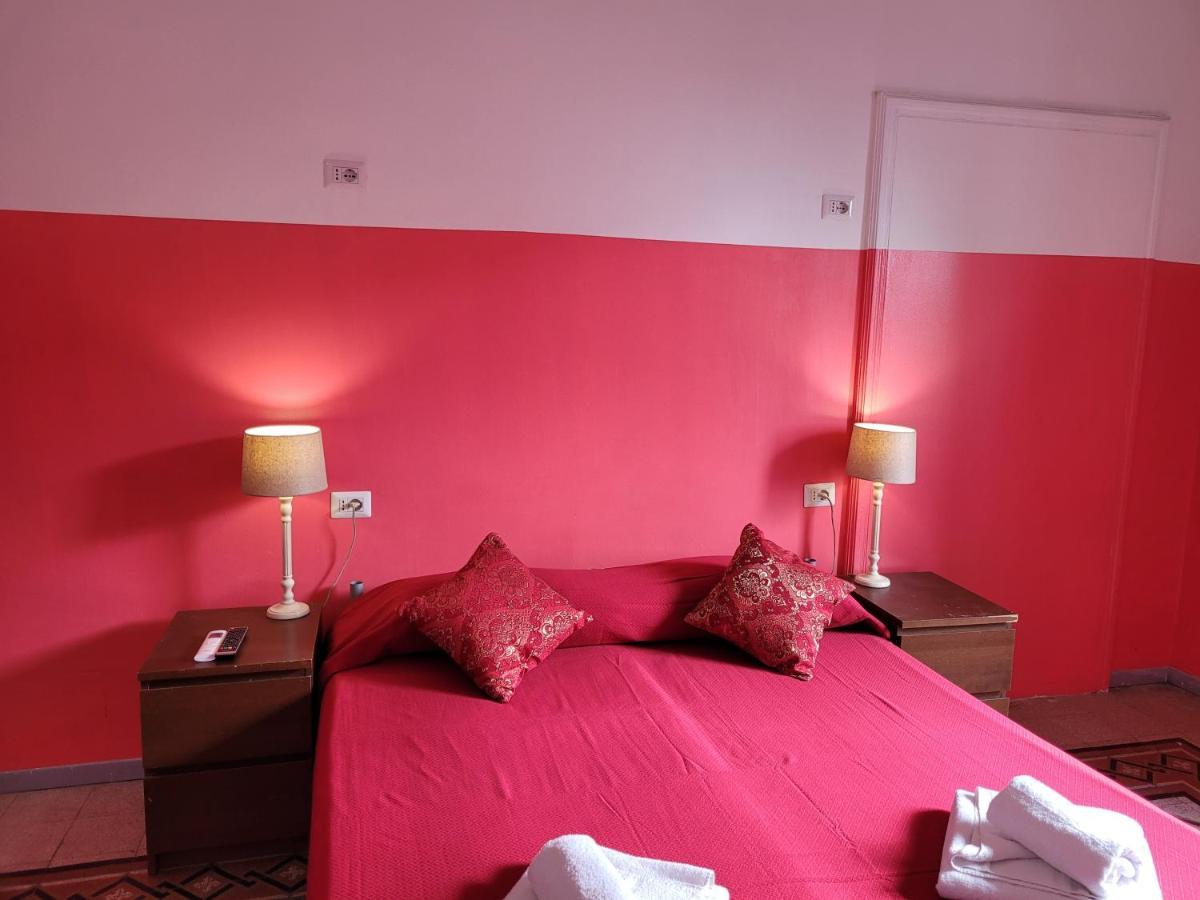 Relax On 247 Hostel Roma Exterior foto
