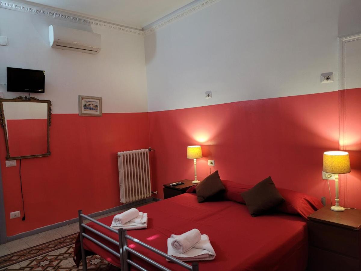 Relax On 247 Hostel Roma Exterior foto