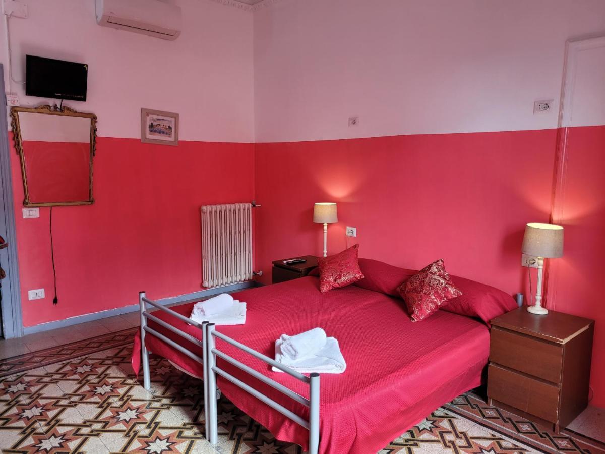 Relax On 247 Hostel Roma Exterior foto