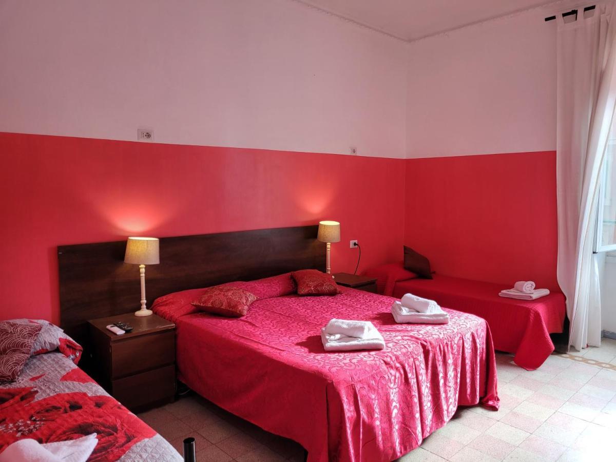 Relax On 247 Hostel Roma Exterior foto
