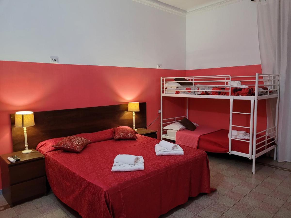 Relax On 247 Hostel Roma Exterior foto