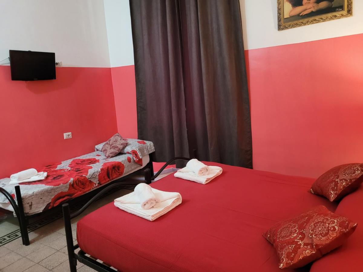 Relax On 247 Hostel Roma Exterior foto